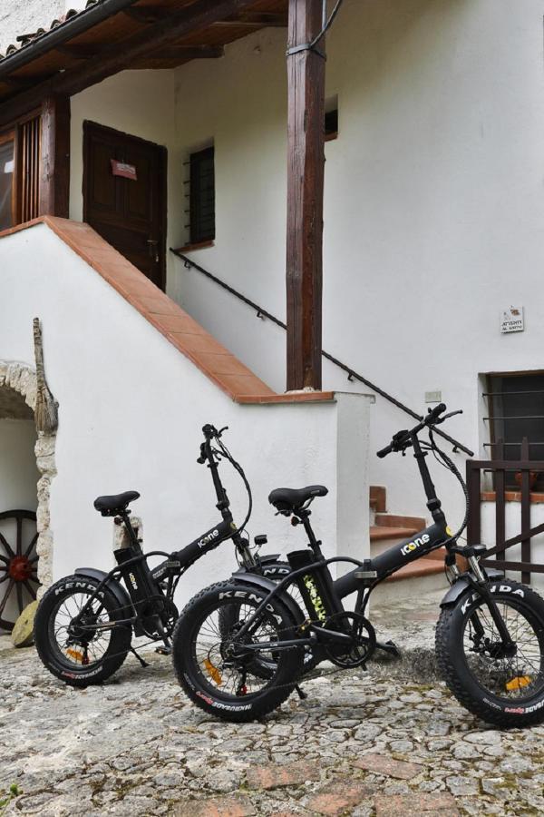 Il Ciavattone Bed And Bike Bed & Breakfast Sulmona Dış mekan fotoğraf