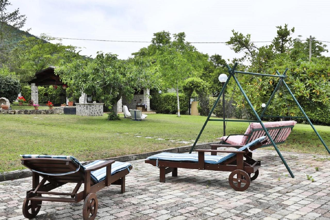 Il Ciavattone Bed And Bike Bed & Breakfast Sulmona Dış mekan fotoğraf